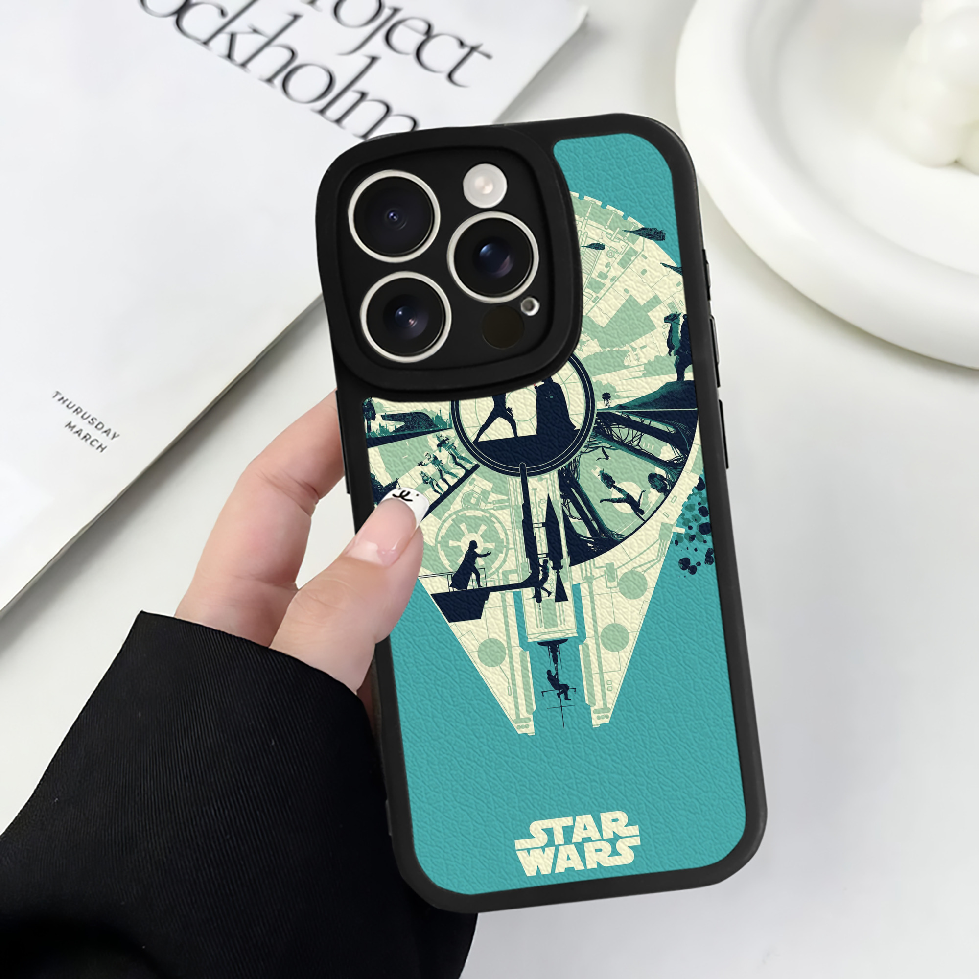 （画像用） スター・ウォーズ Star Wars 【iPhone 16シリーズ対応】シリコンスマホケース（レザー調） 材質：シリコン